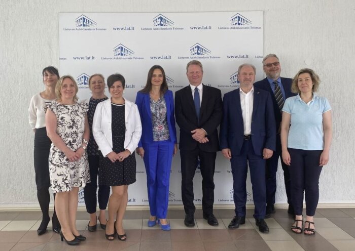 Meeting with the representatives of the Hungarian judiciary at the Court 