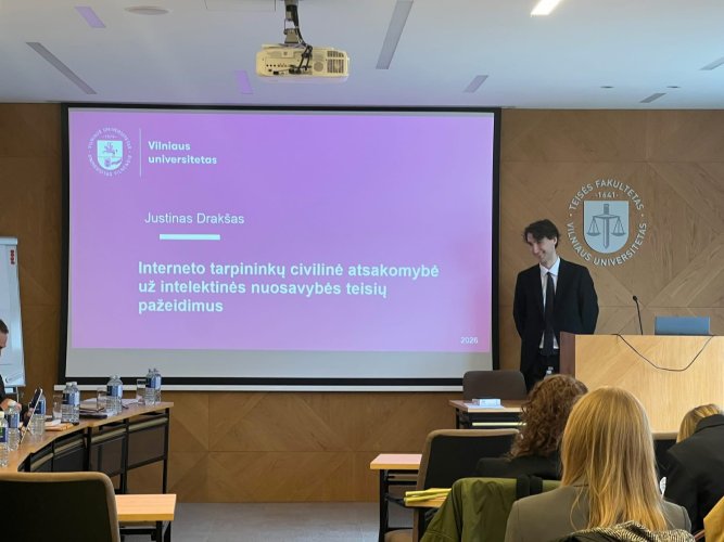 Lietuvos Aukščiausiojo Teismo konsultantas Justinas Drakšas apgynė daktaro disertaciją