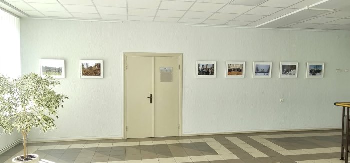 Lietuvos Aukščiausiajame Teisme – fotografijų ekspozicija apie Molėtų krašto kasdienybę
